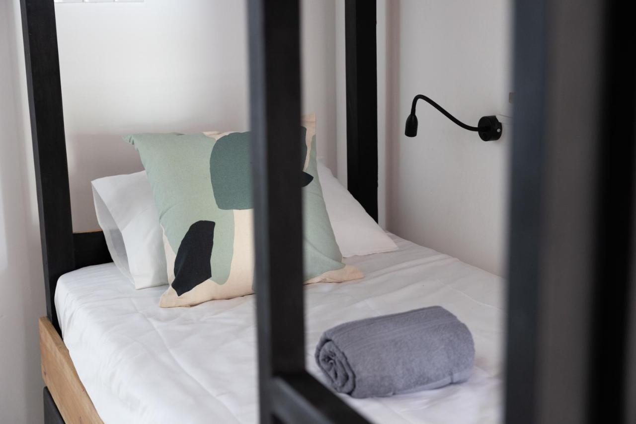 Spindrift Hostel Madiha (Adults Only) Matara Bagian luar foto